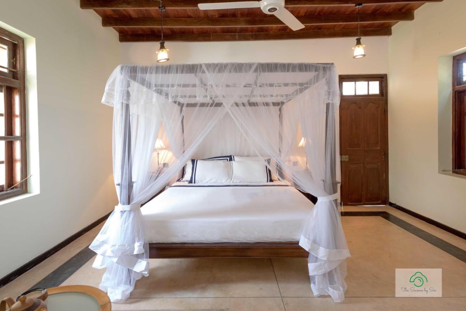 Headman House Antique Villa - A Seaside Royal Stay Ahangama Exterior photo